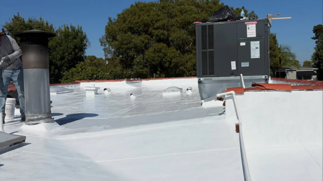Long Beach Flat Roof Restoration: A Complete Silicone Roofing System - Golem Roofing project