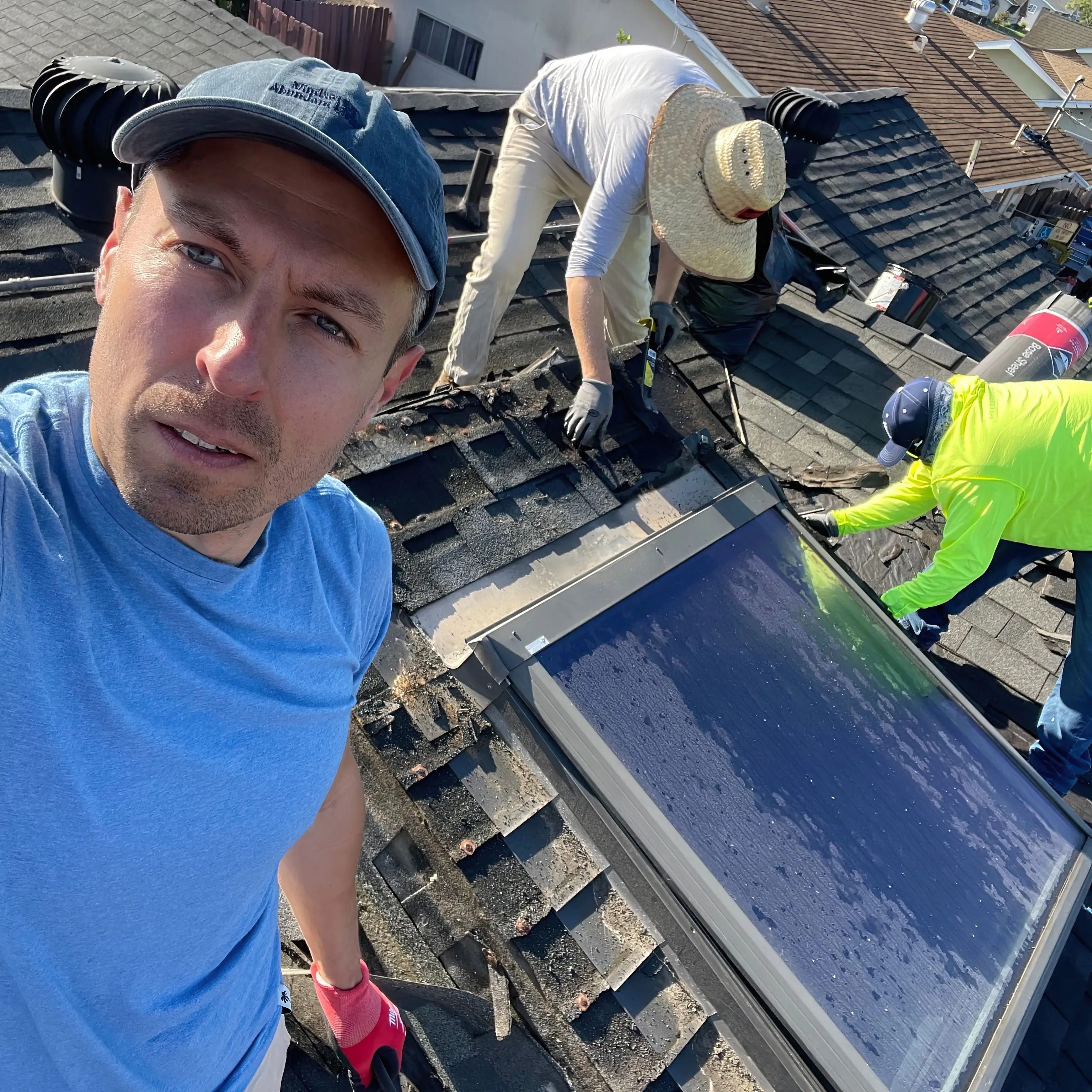 Roofing in Torrance, CA — photo 1 of 8