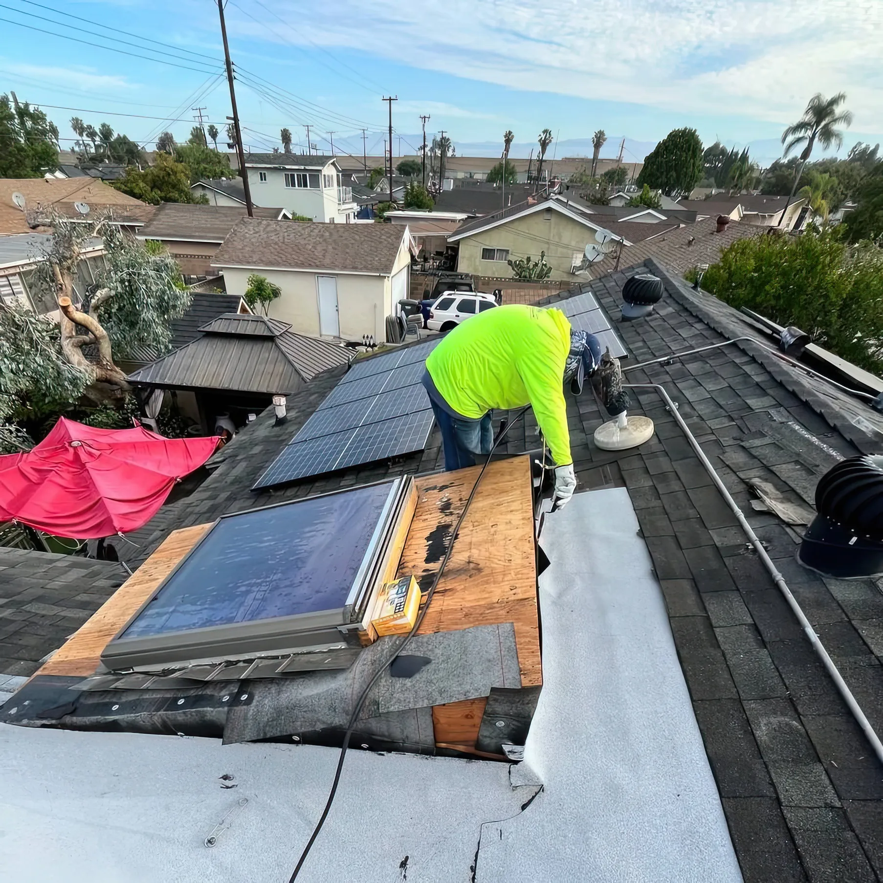 Roofing in Torrance, CA — photo 5 of 8