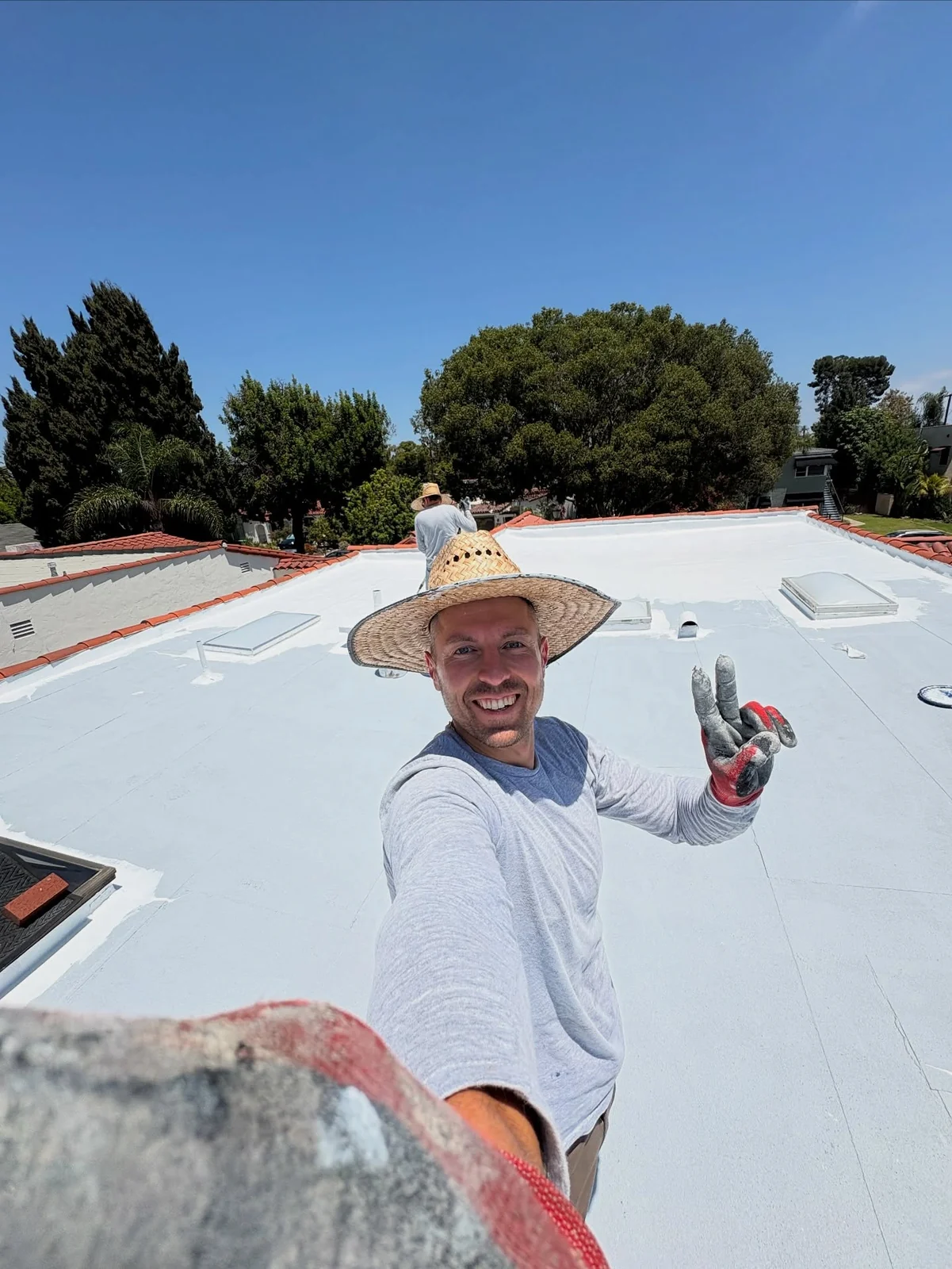 Long Beach Flat Roof Restoration: A Complete Silicone Roofing System — photo 9 of 11