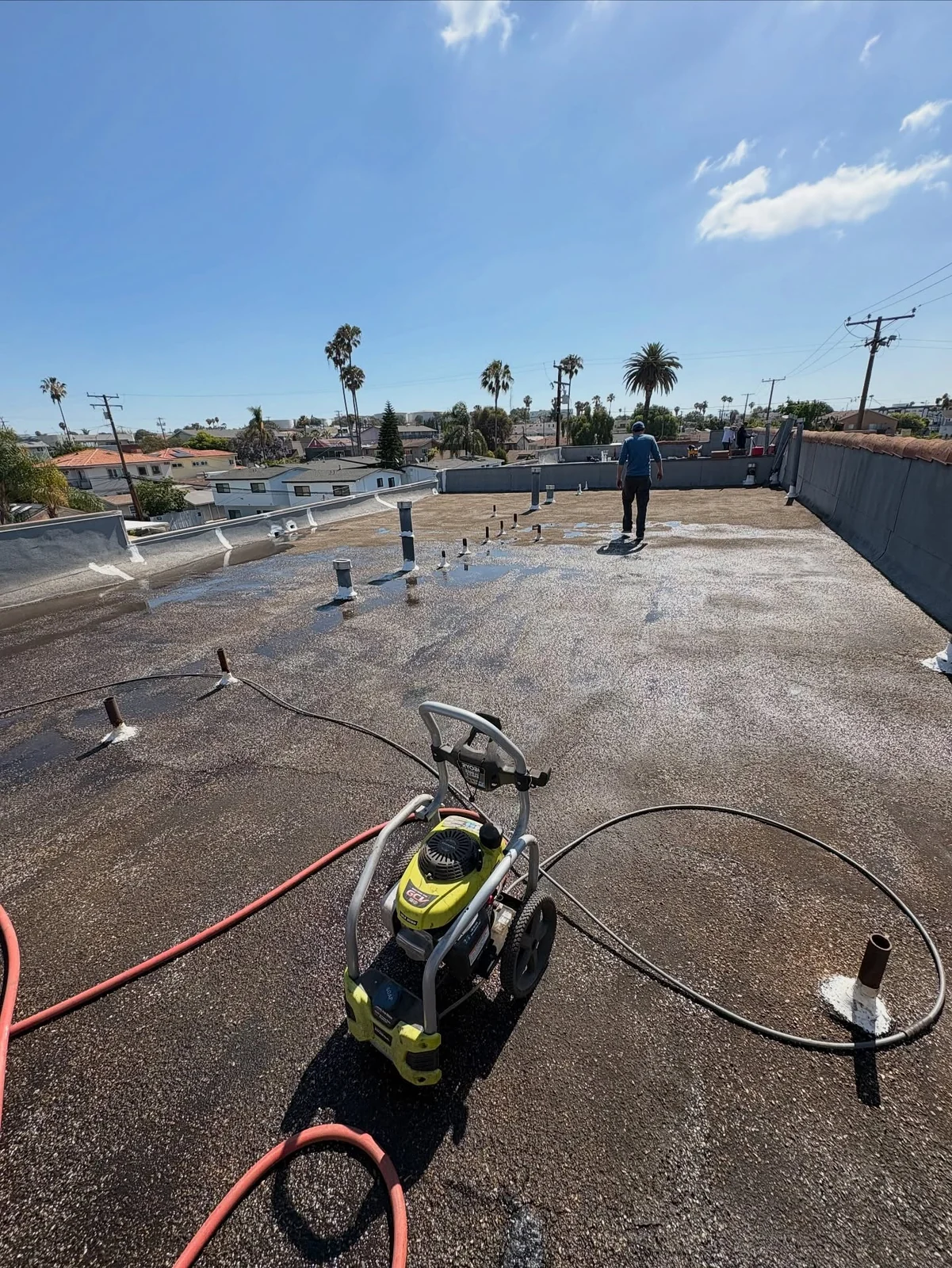 Apartment Building Roof Restoration: From 8 Tons of Gravel to a Complete System — photo 6 of 14